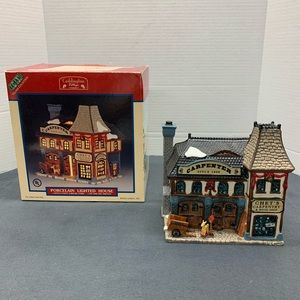 Lemax Caddington Village Chet’s Carpentry & Wood Shop